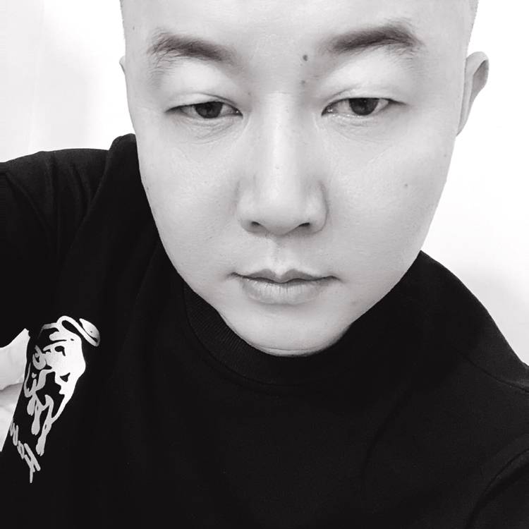 小小刚哥的照片
