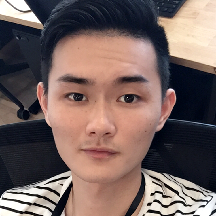 卑微小良的照片