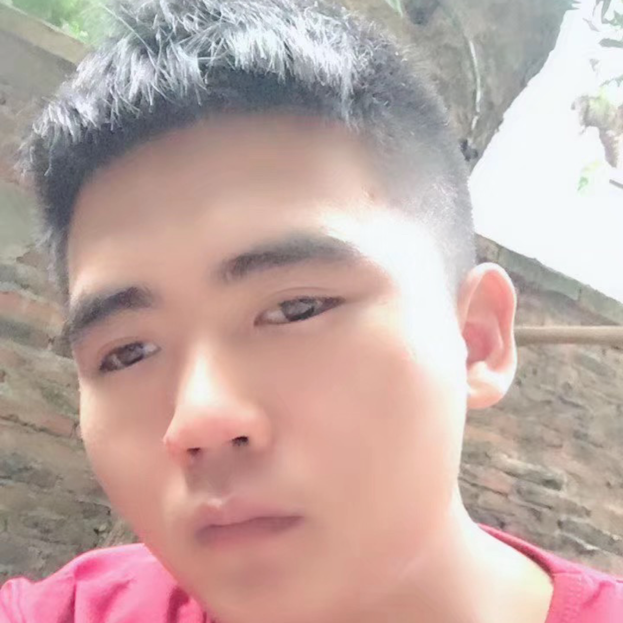 知性浅吻乐曲的照片