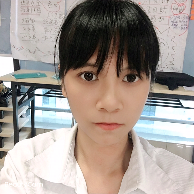 宝贝猪猪的照片