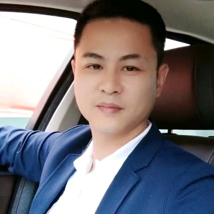 高跟鞋笑尊敬11的照片