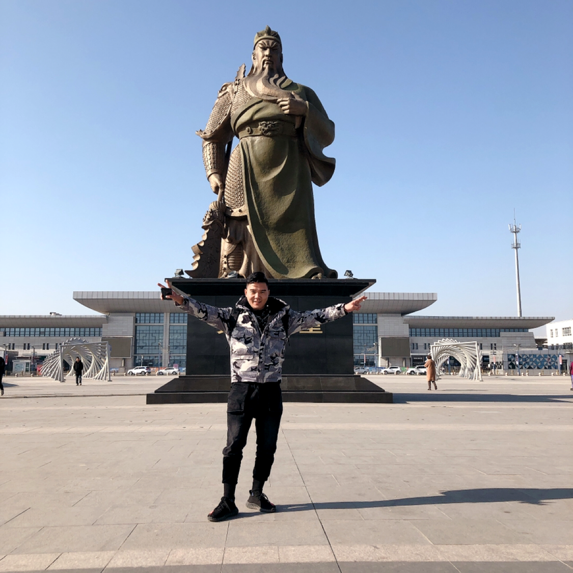 可乐挽手奋斗的照片