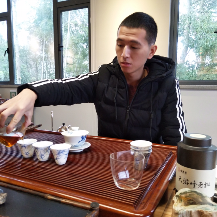 陌颜相许动人的照片