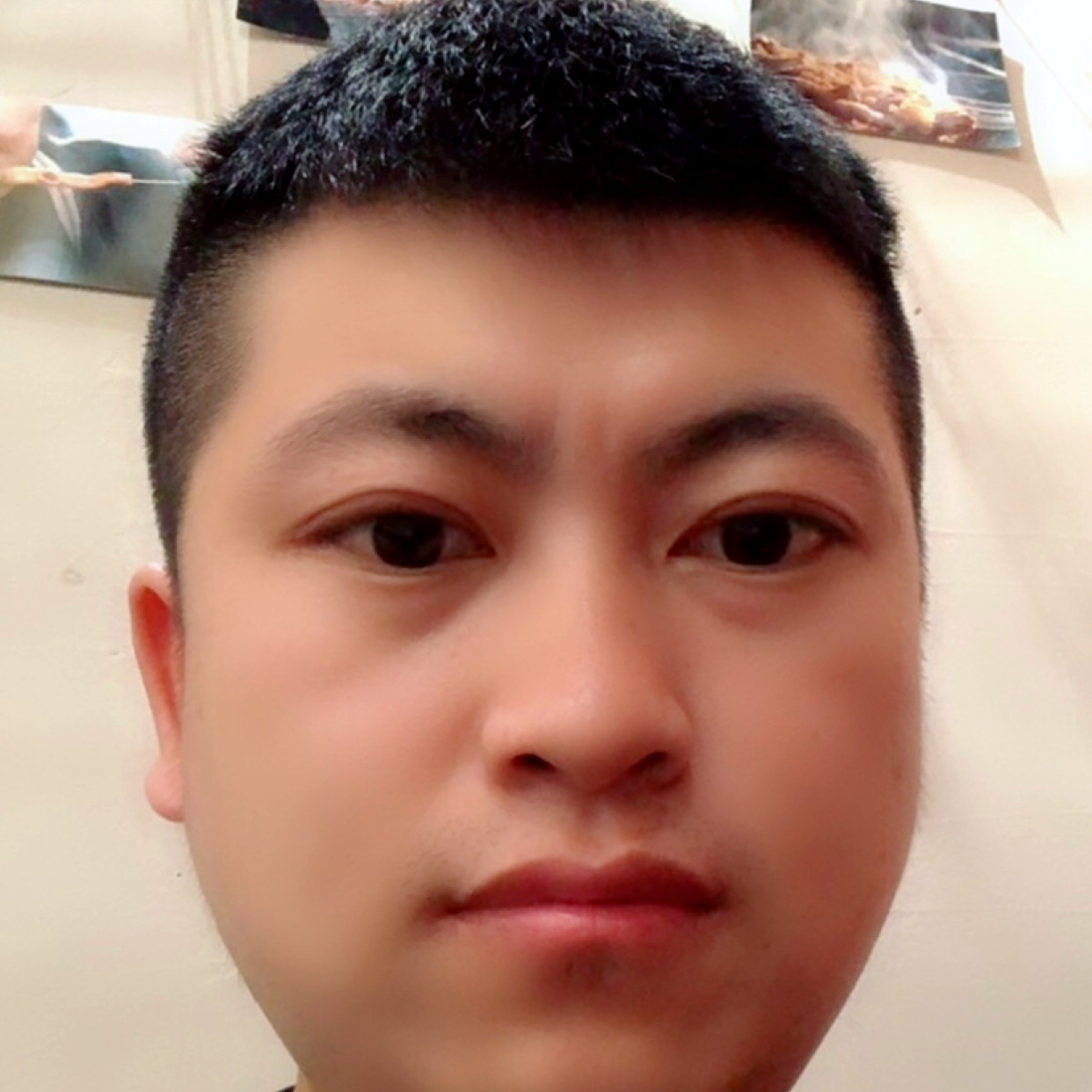 亲你小的照片