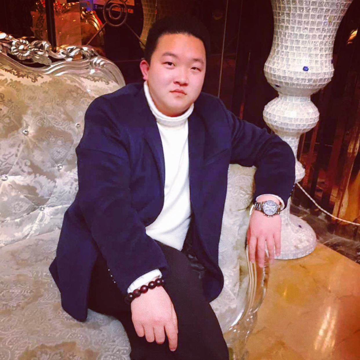 星月平淡吖的照片