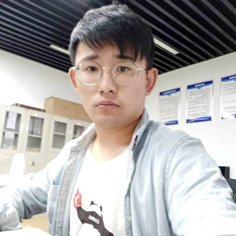 慕离的照片