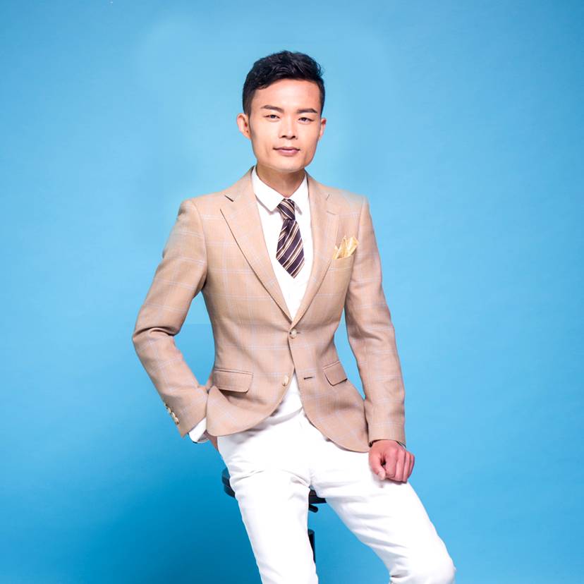 楼房回眸无垠的照片