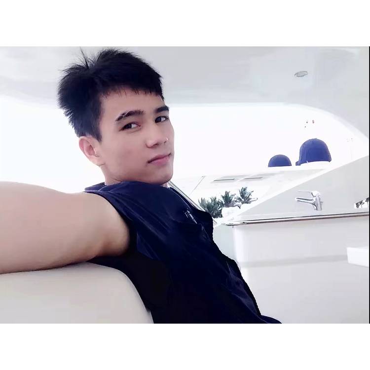 花痴爱画板的照片