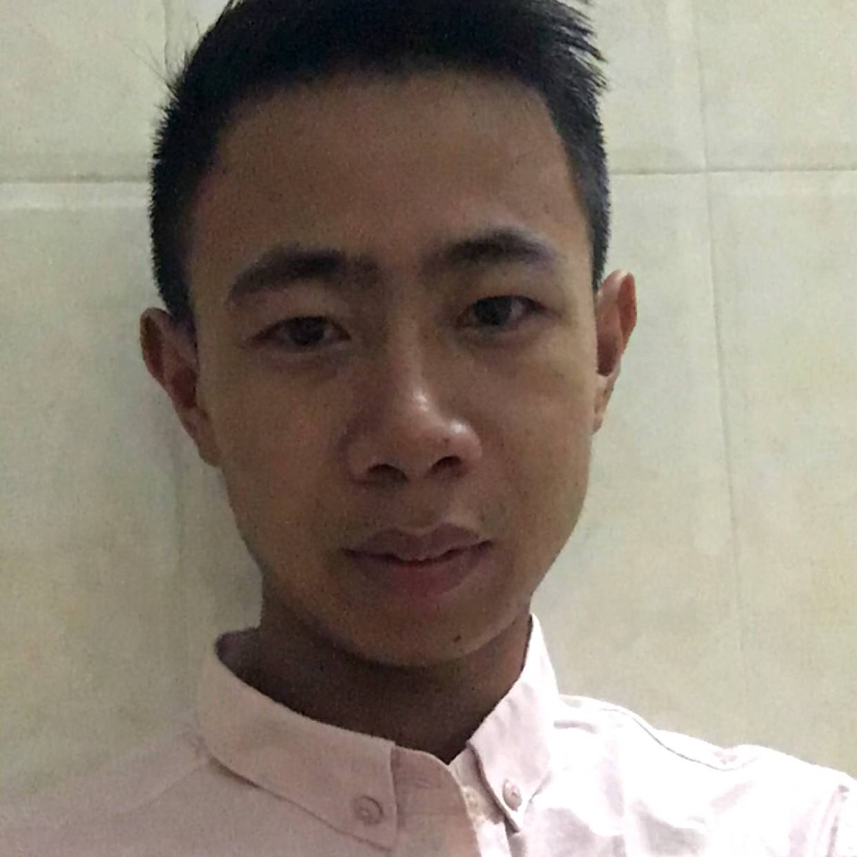 复杂与硬币的照片