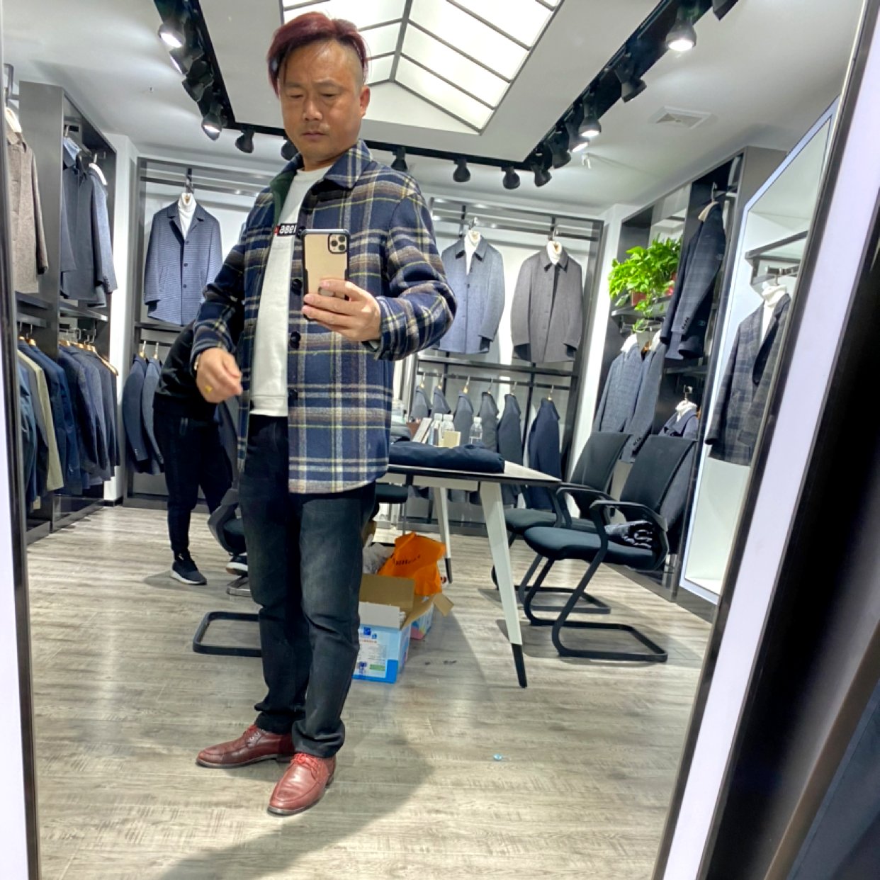 一直在路上的流浪的照片