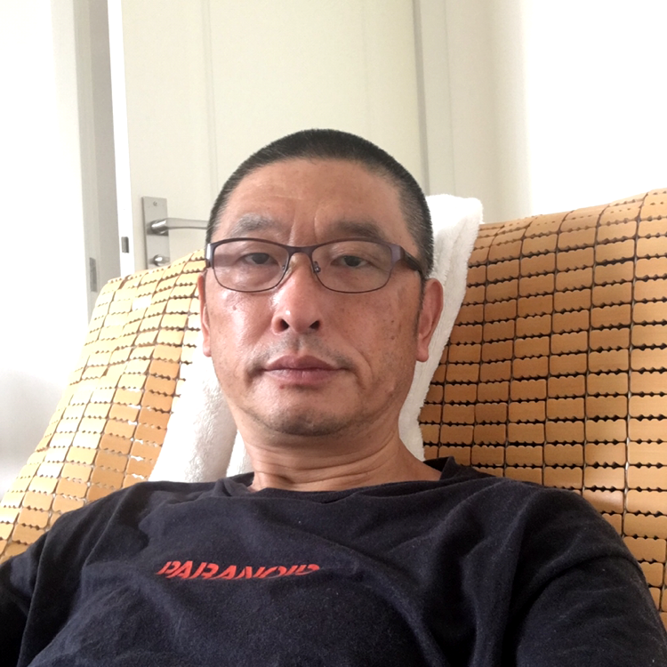 孤單等于云朵的照片