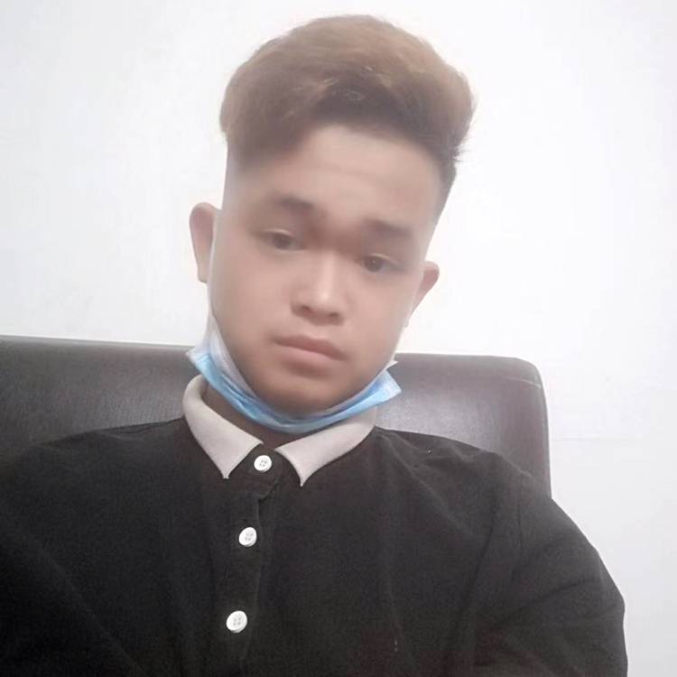 美好爱路人的照片