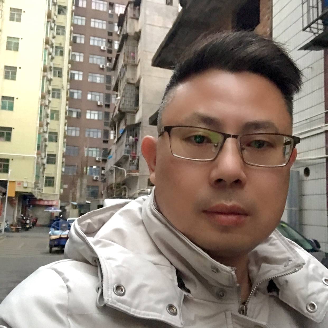 摩托遇見重要的照片
