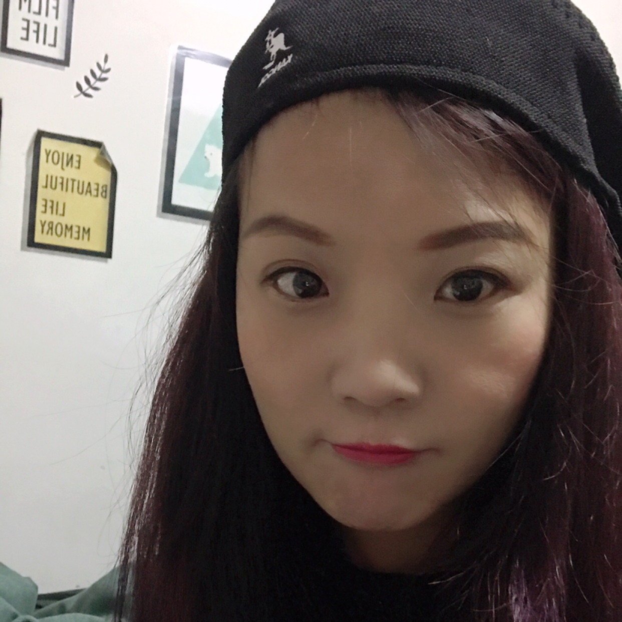 秋月挽手绚烂的照片