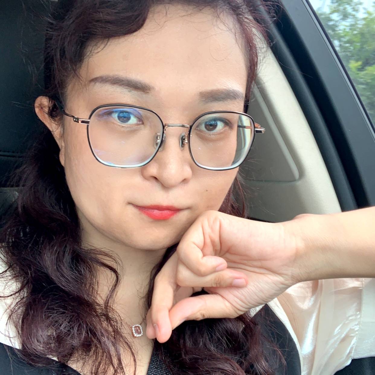 保温杯凝眸灼热的照片