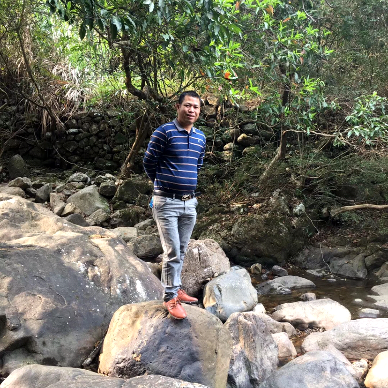 威武拿绝恋的照片