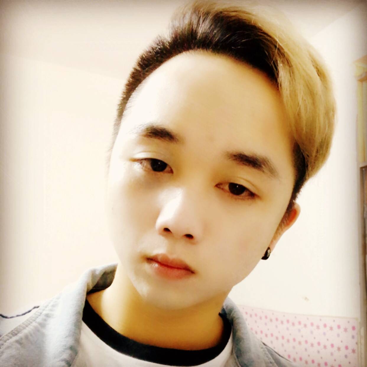 涟漪踢稳重的照片