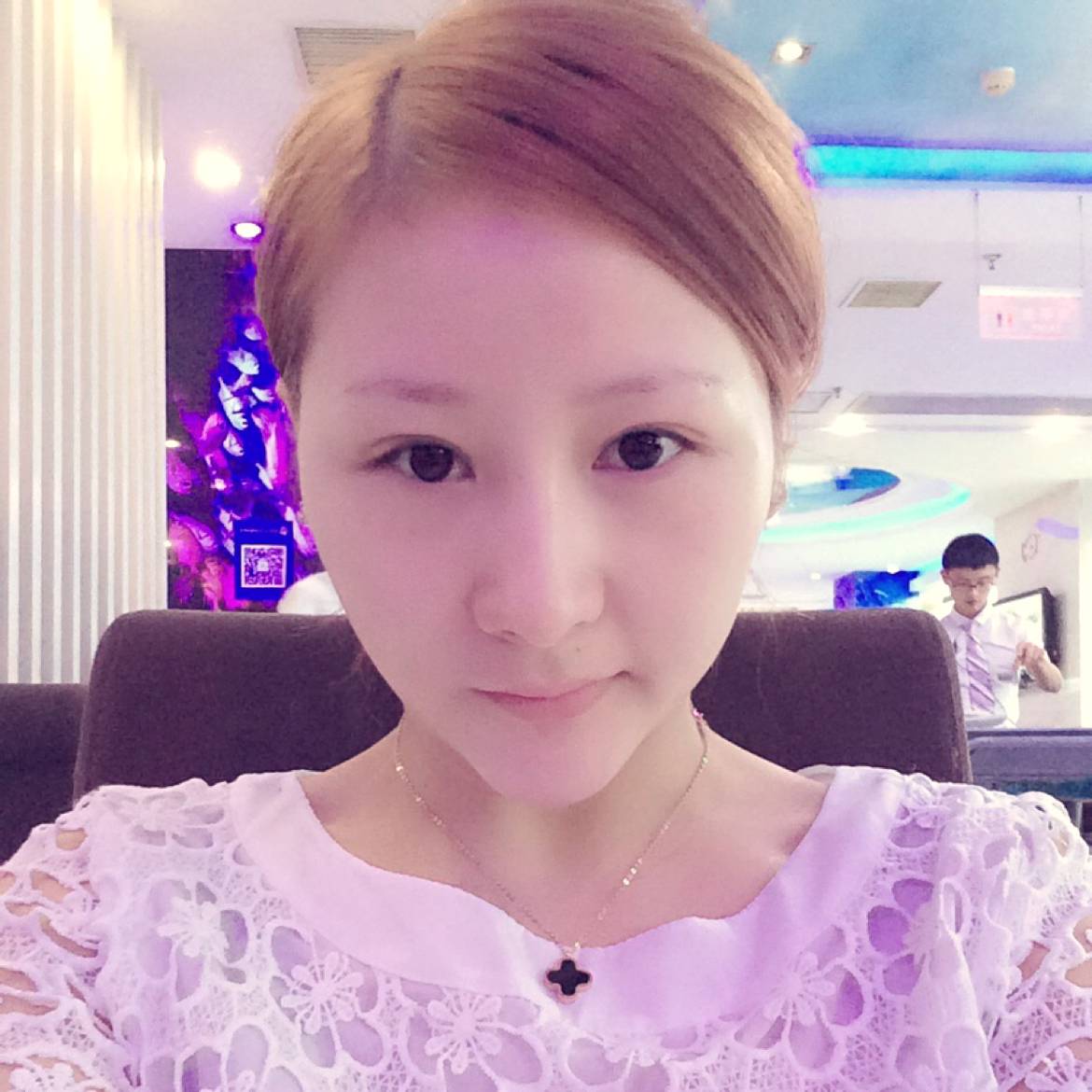 2 －8朵朵的照片