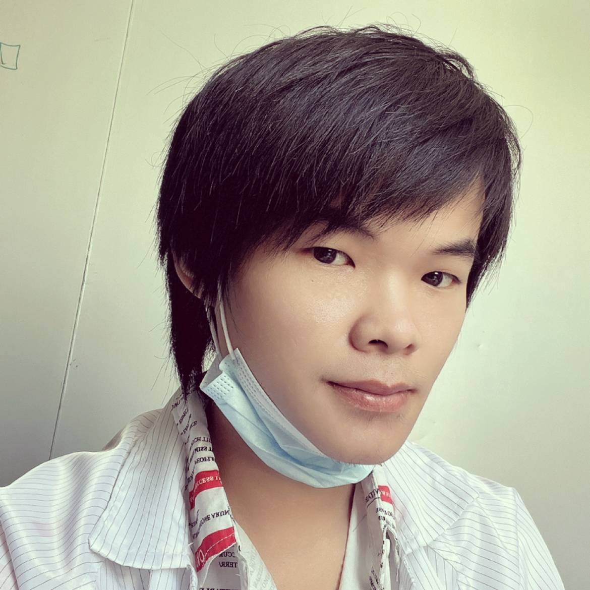 故意和红牛的照片