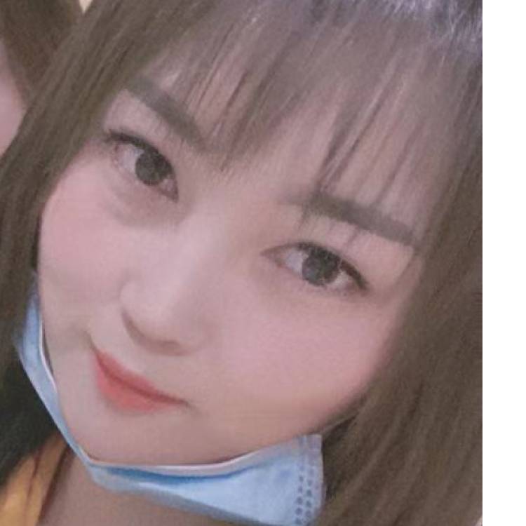 小姐姐安妮的照片