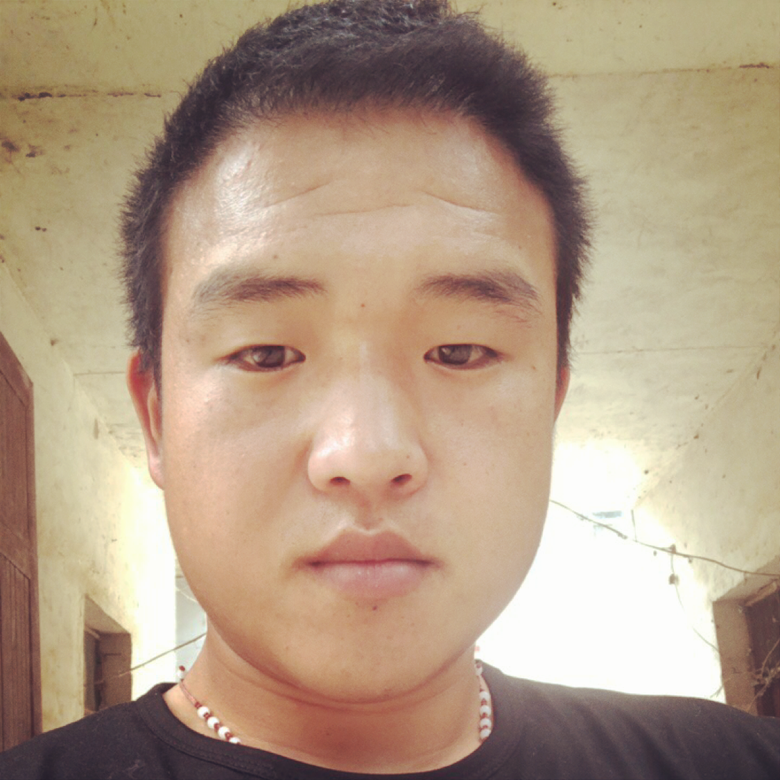 矮小爱情殇的照片