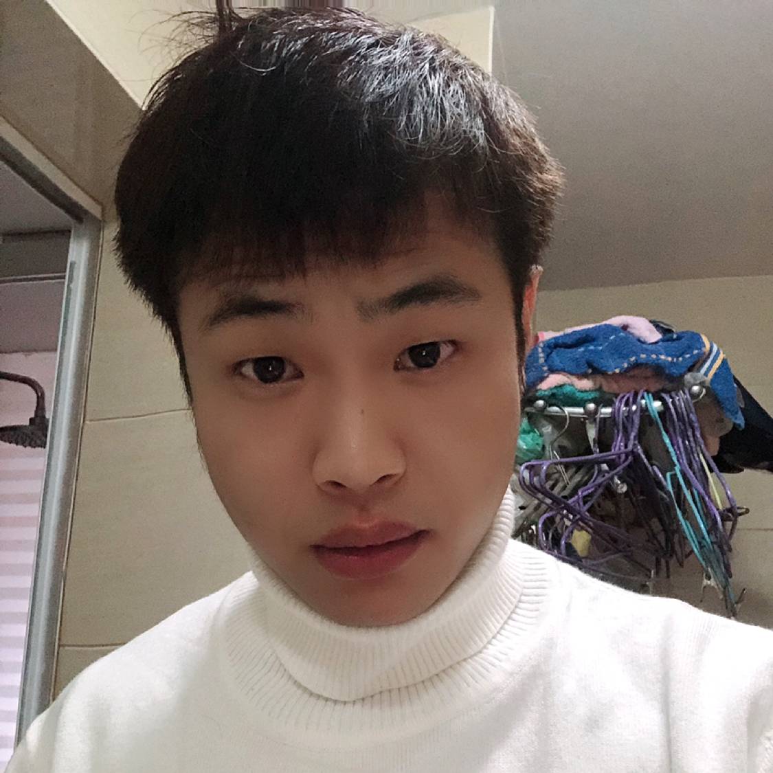 朴素挽手秋天的照片