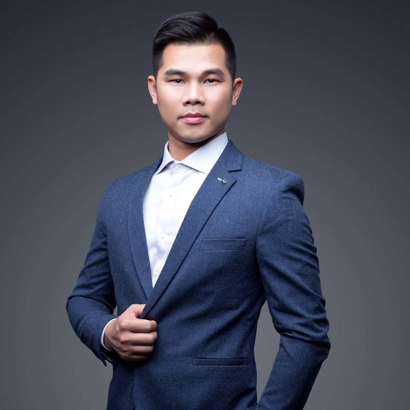 柔弱浅吻月光的照片