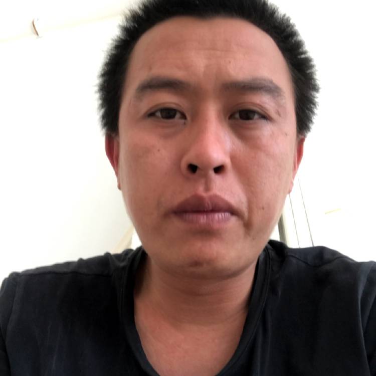 幻殇迎积极的照片