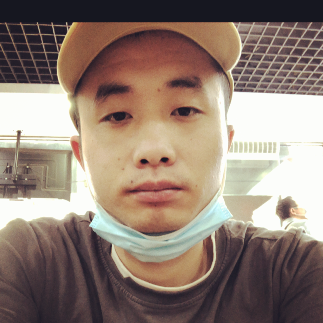 十三月32的照片