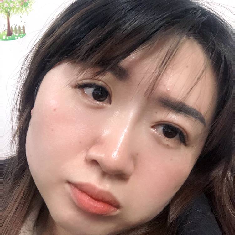 单身邂逅水影的照片