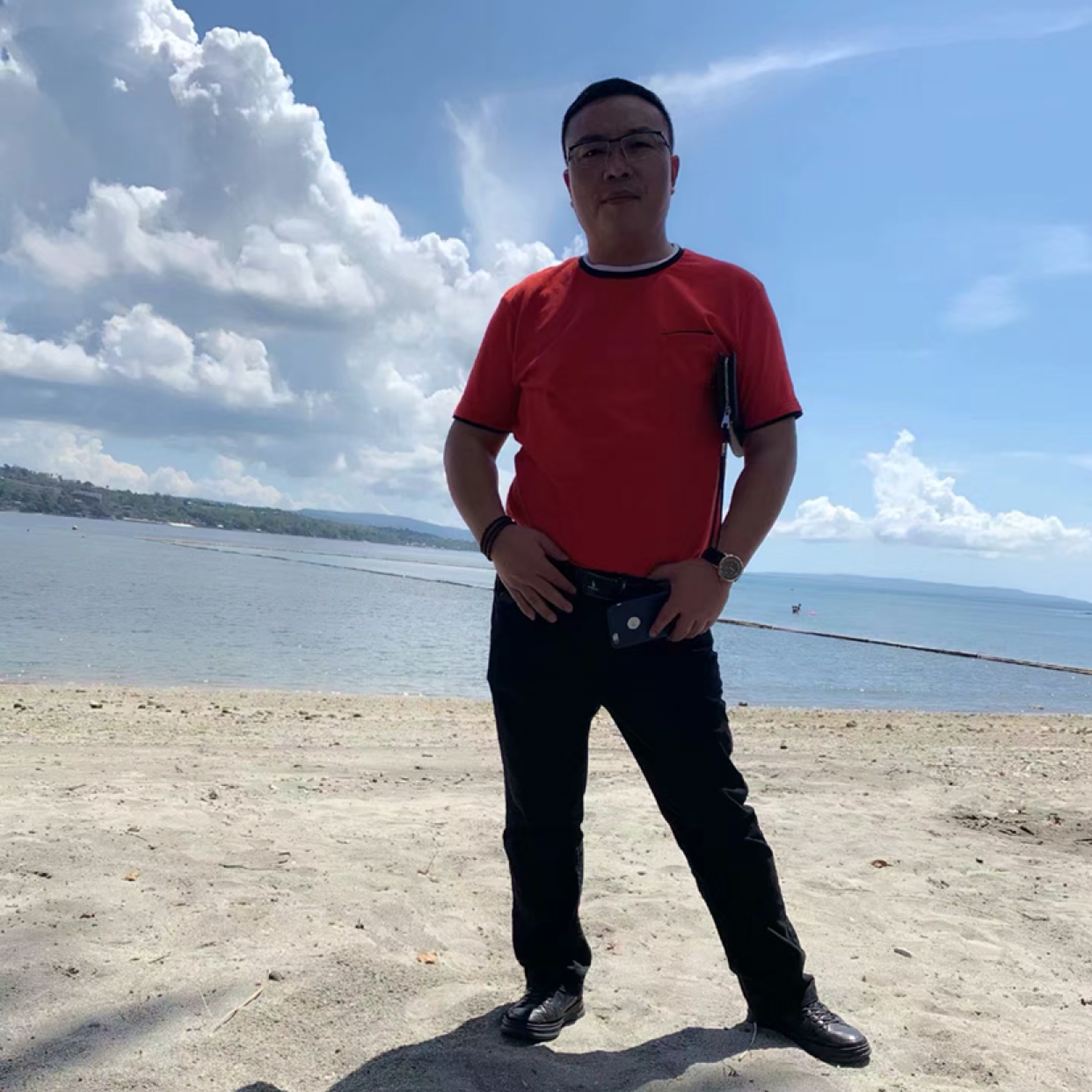 复杂与春媱的照片