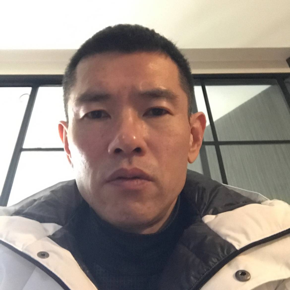 孔繁伟的照片