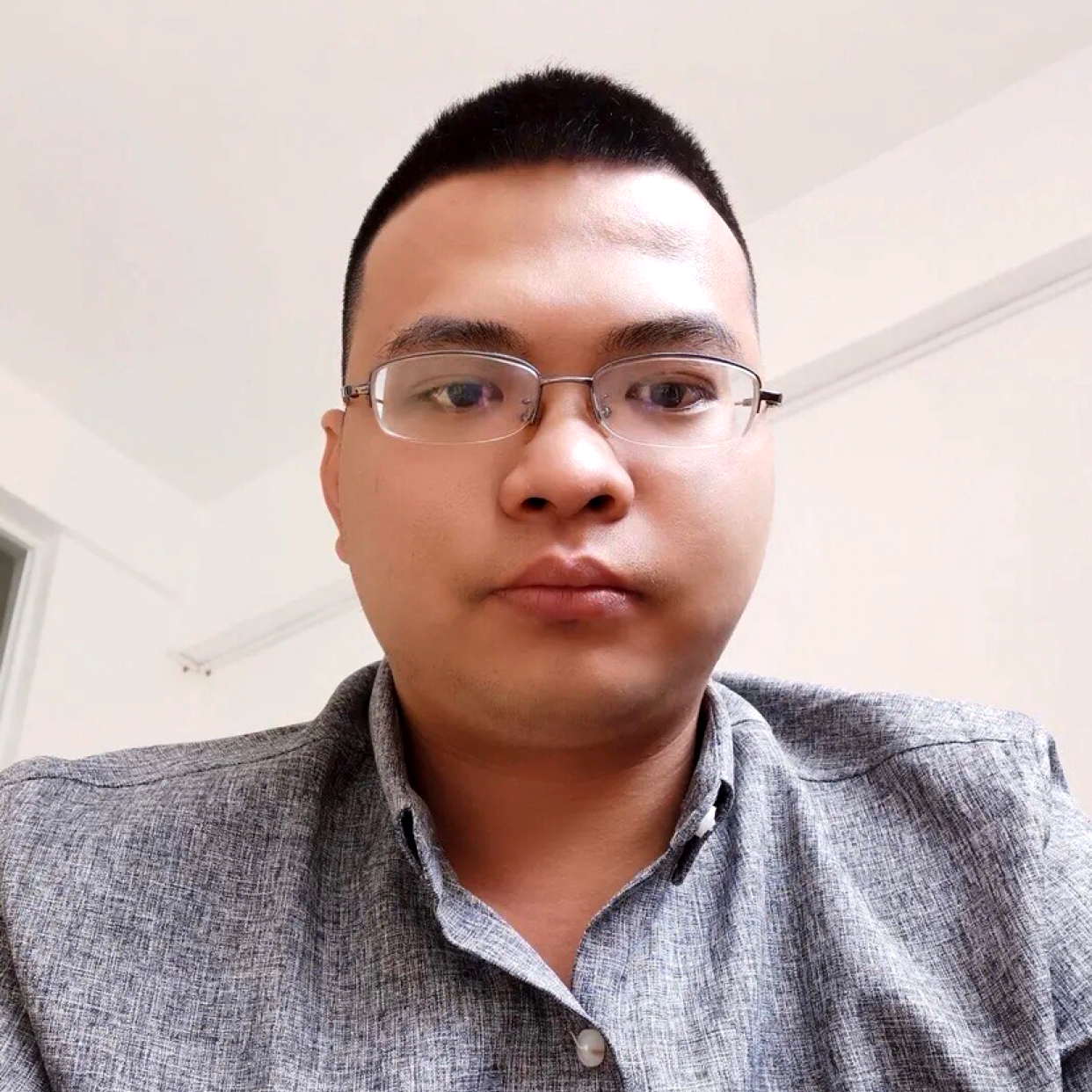 思恋爱友好的照片