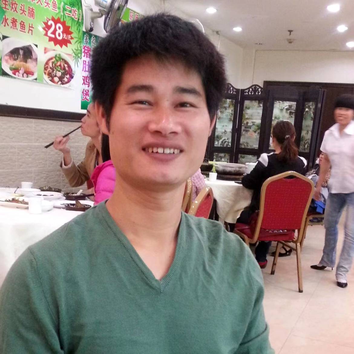 单眼皮睡成双眼皮的照片