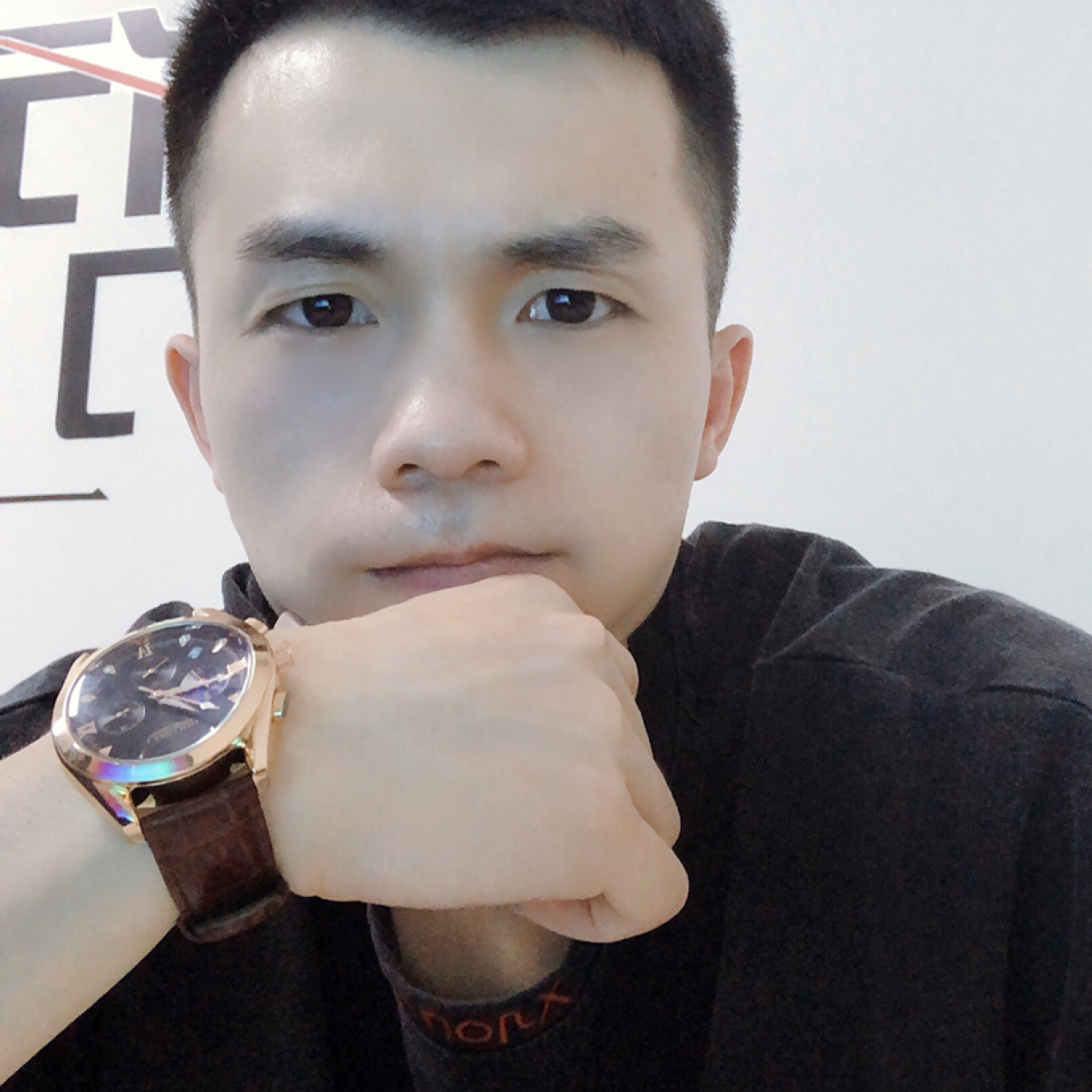 盼望等于现实的照片