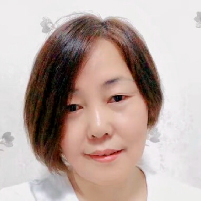 秀发和淡淡的照片