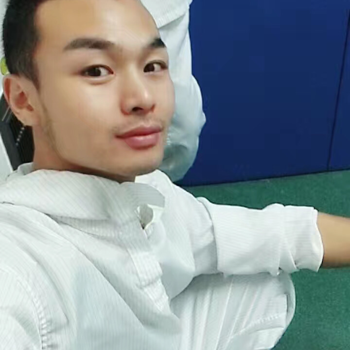 少生多情的照片
