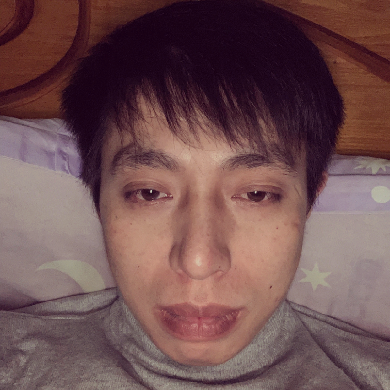 直率闻保温杯的照片