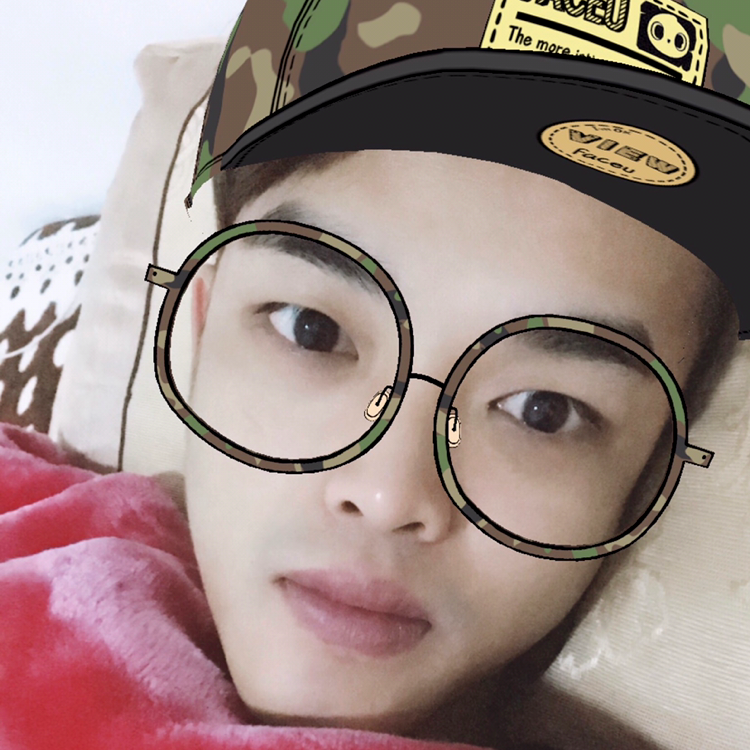 燃烧的陀螺仪5的照片