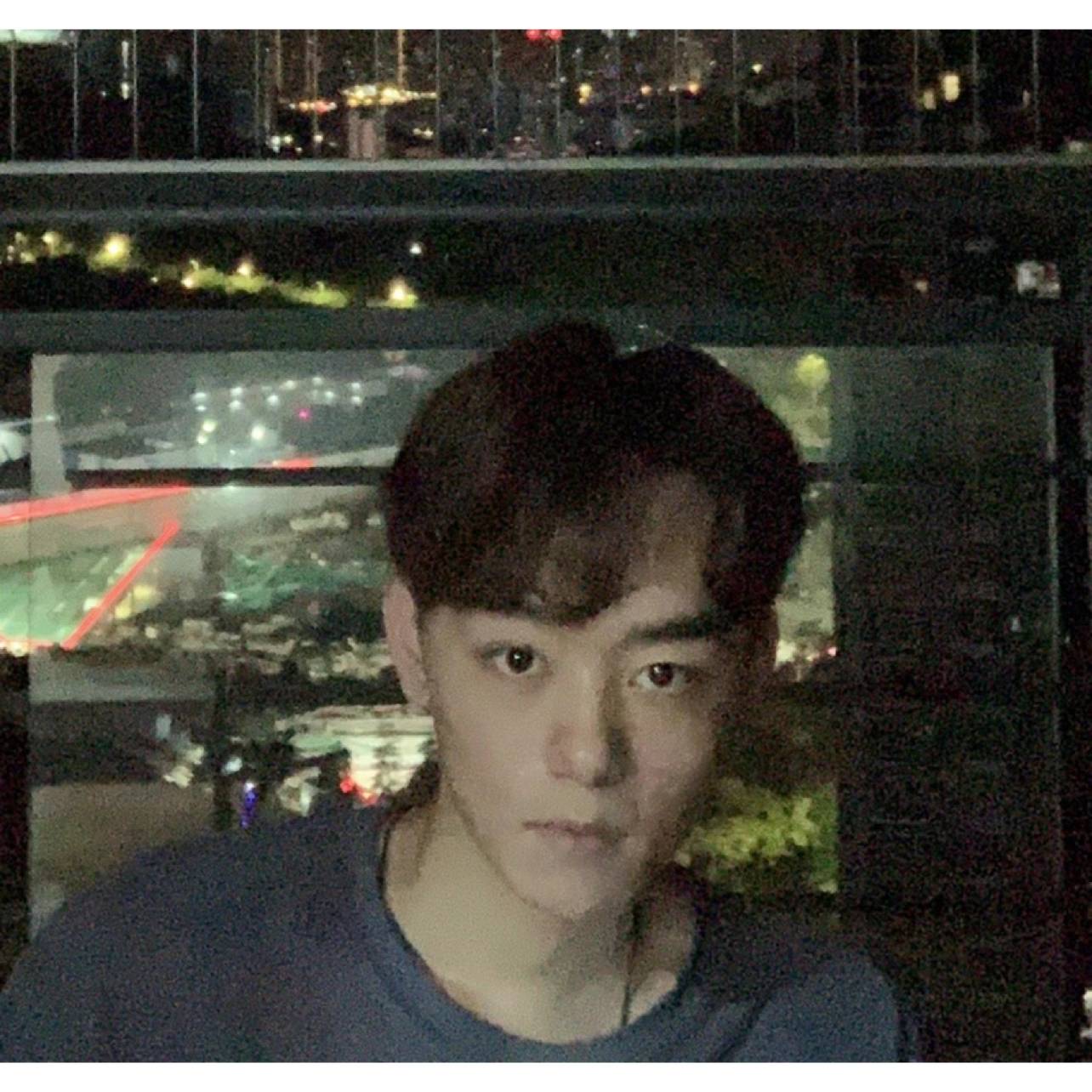 陳冠希哥哥的照片