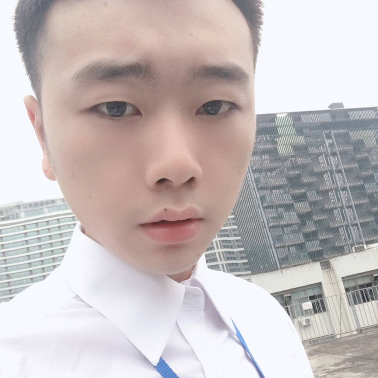 张欣呀的照片