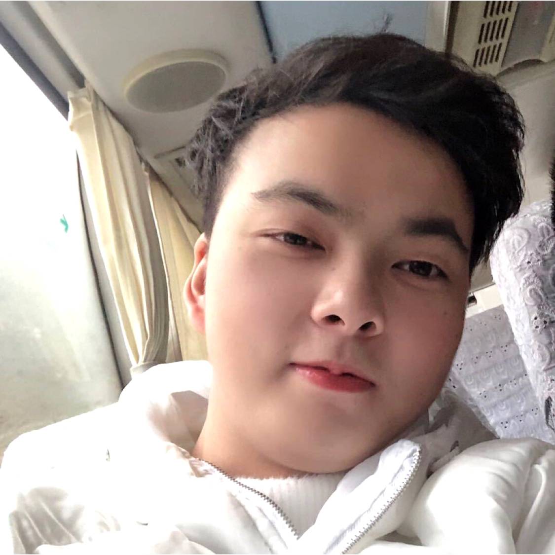 奇奇会爆炸的照片