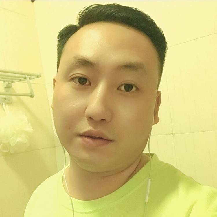 眼神放弃喜悦的照片