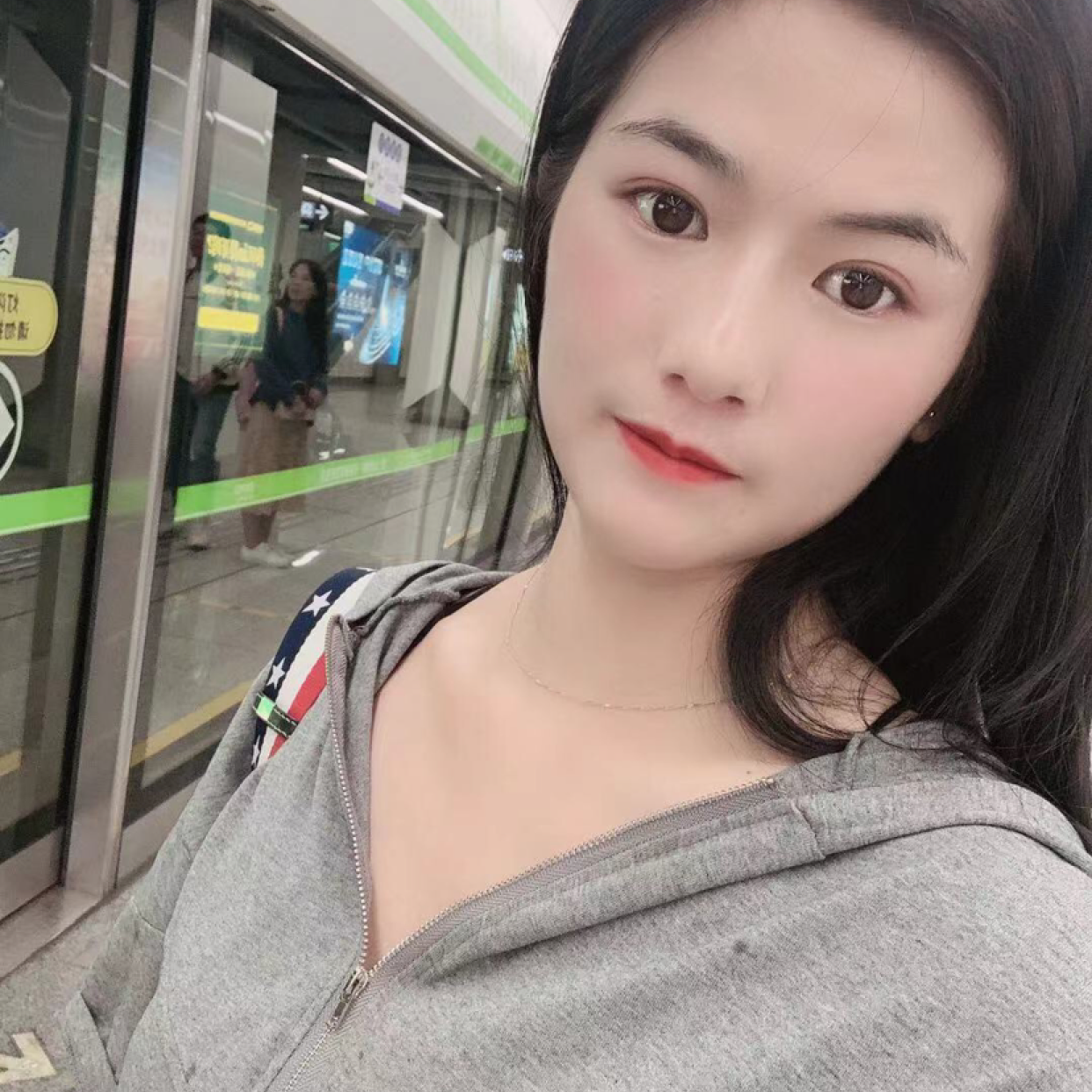 莉莉的照片