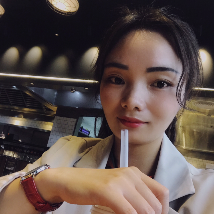 晨曦的照片