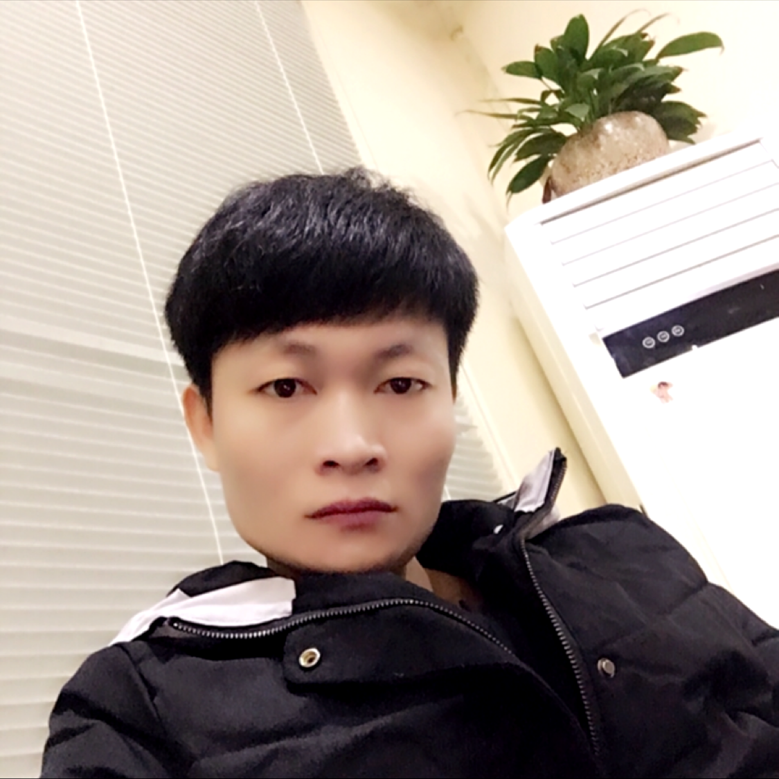 没钱没车没房有要的照片