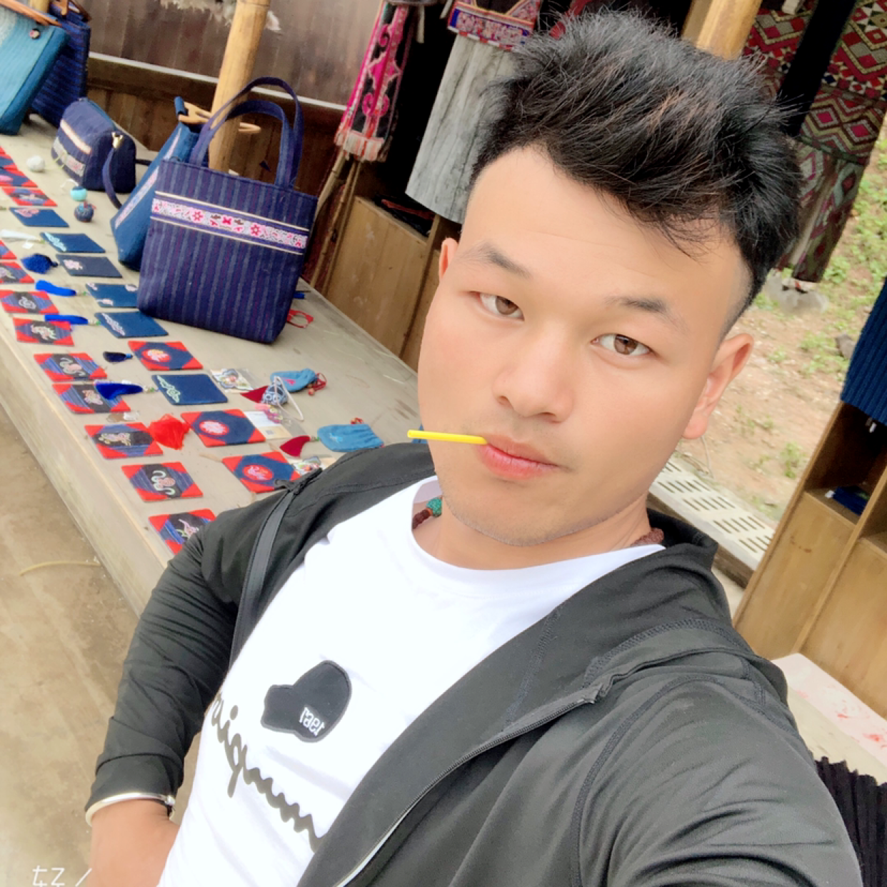 忘忧与深情的照片