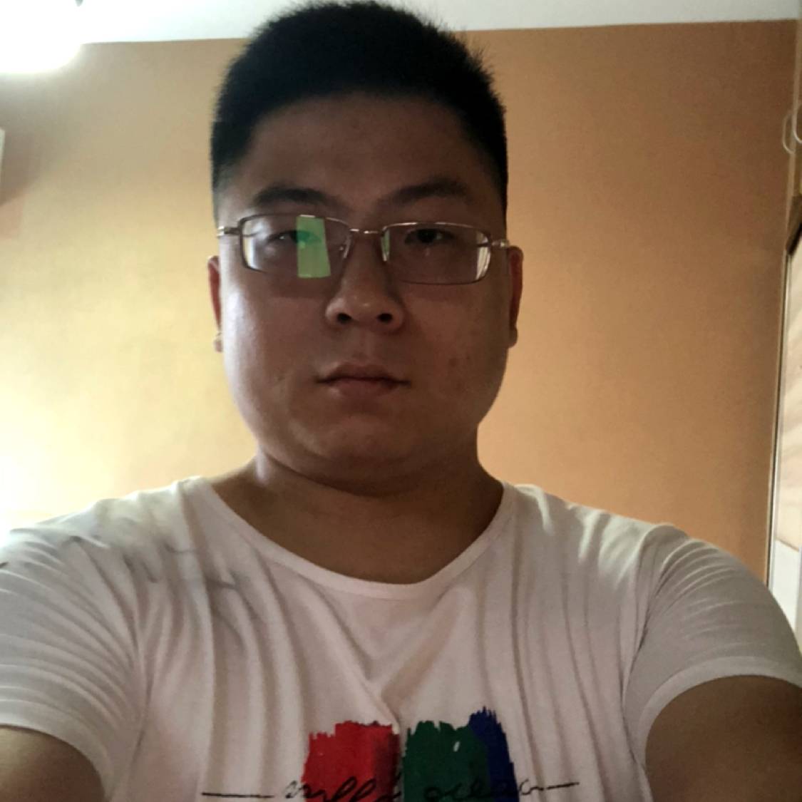 醉熏倾心溪流的照片