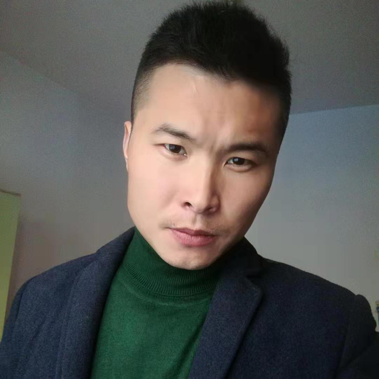 青山，的照片