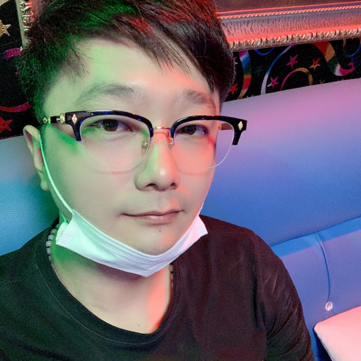 上海离不开张老板的照片